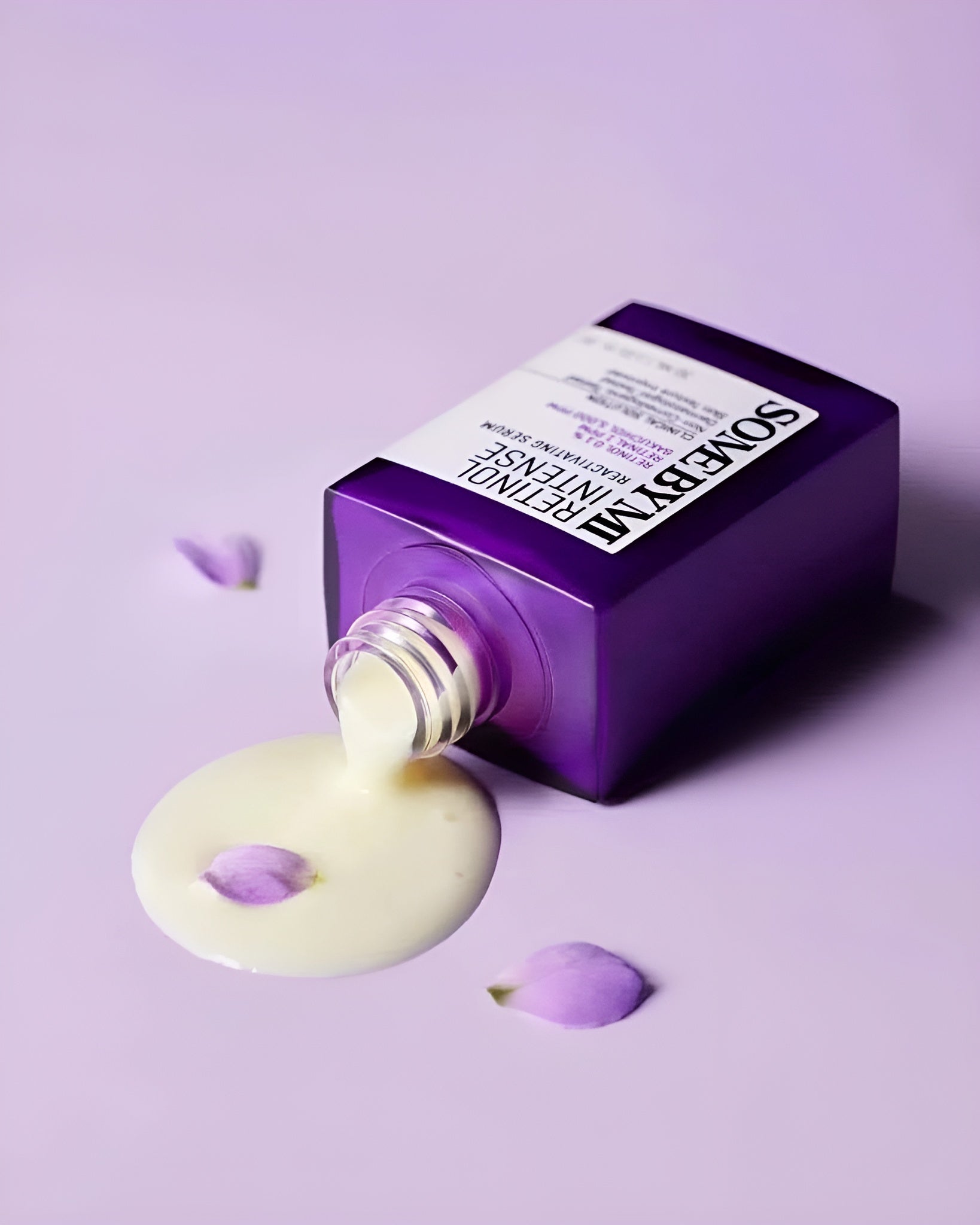 "قوام سيروم SOME BY MI Retinol خفيف وشفاف لأفضل امتصاص وبدون ثقل